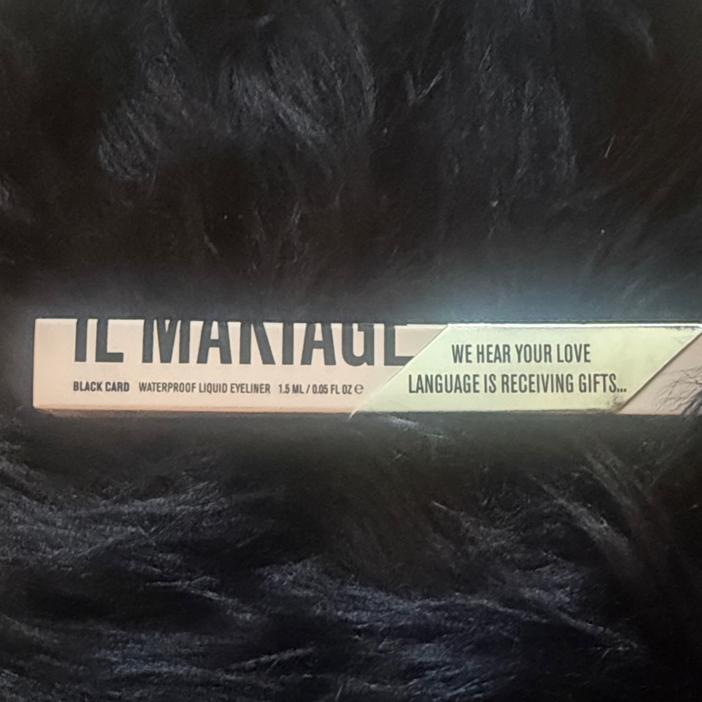 IL MAKIAGE Black  Waterproof Liquid Eyeliner